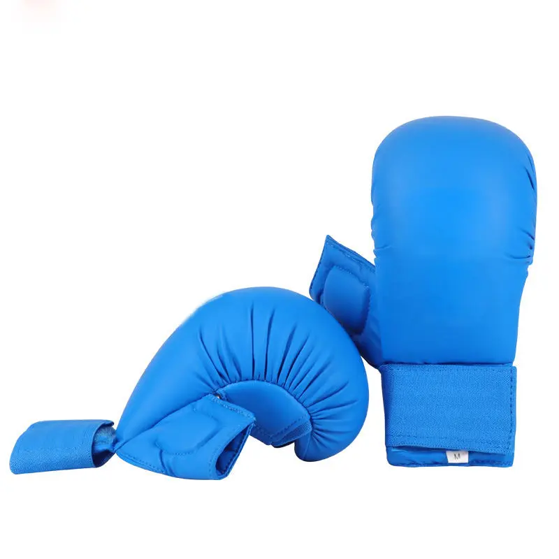 Karate kesztyű ujjakkal