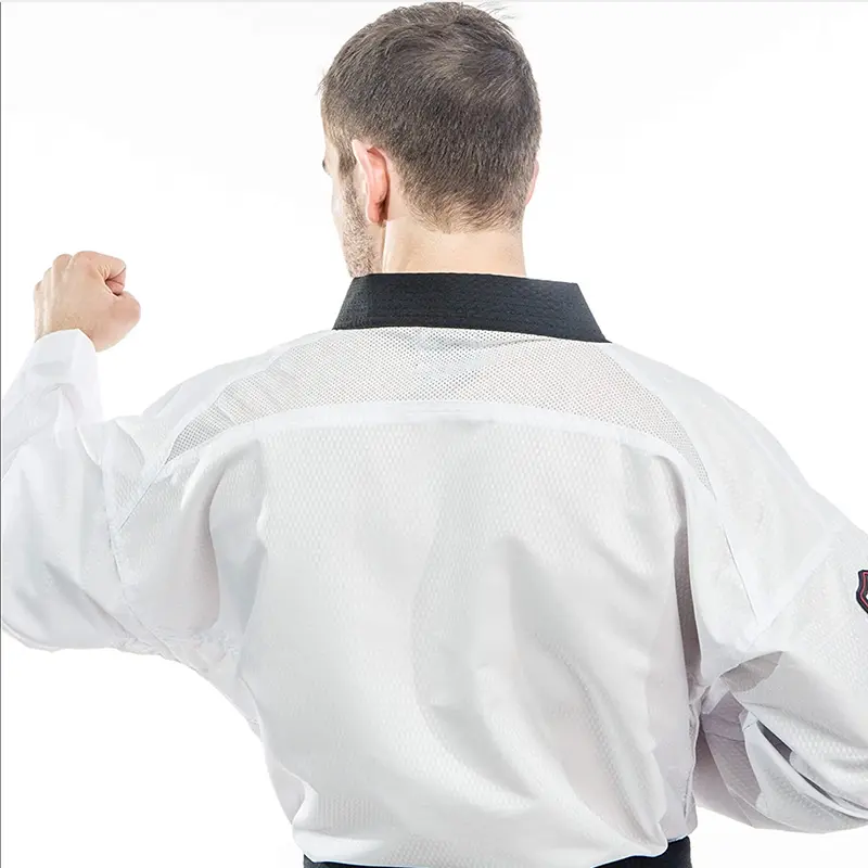 Taekwondo egyenruha hálóval