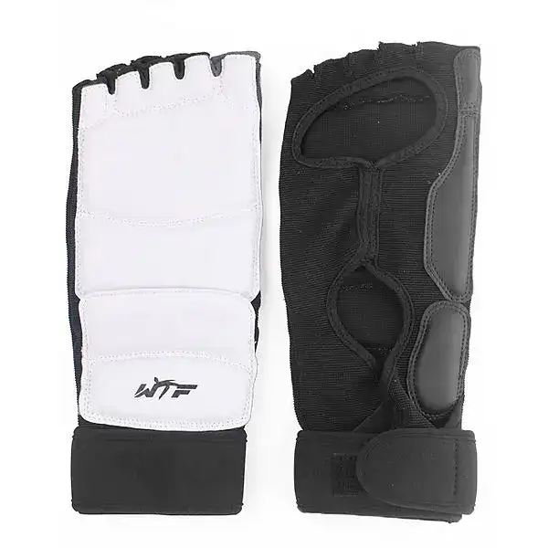 WTF Taekwondo lábvédő